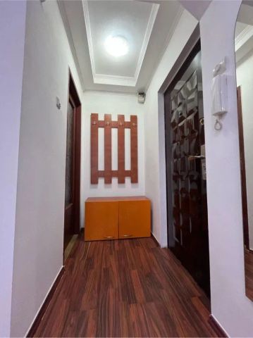 GARSONIERĂ DE ÎNCHIRIAT – ZONA LIPOVEI | PARTER - Fotografie 3