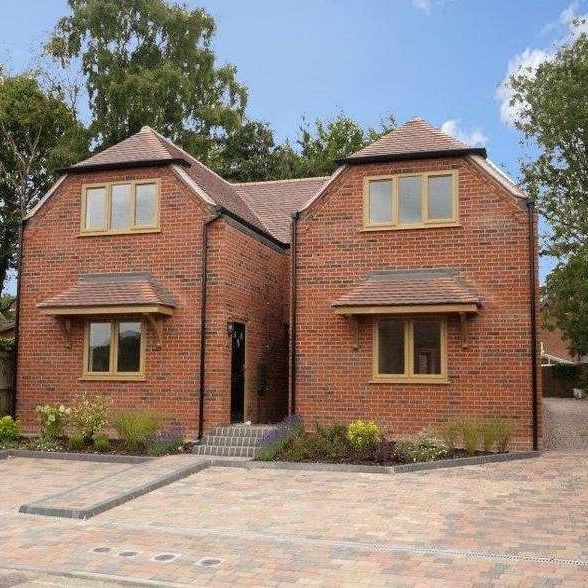 Prince Harry Road, Henley-in-arden, B95 - Photo 1