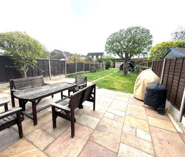3 bedroom semi-detached house to rent - Photo 3