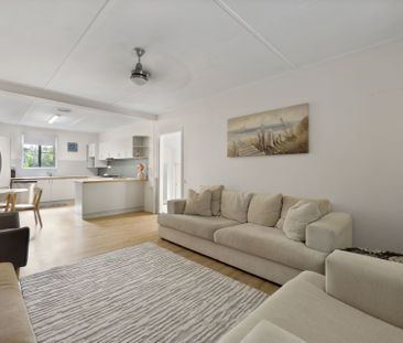 Resort-Style Living with Pool Pavilion & Separate Man Cave (Ac + Ba... - Photo 2