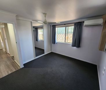 Modern Comforts, Massive Workshop, Dual Access – The Complete Famil... - Photo 6