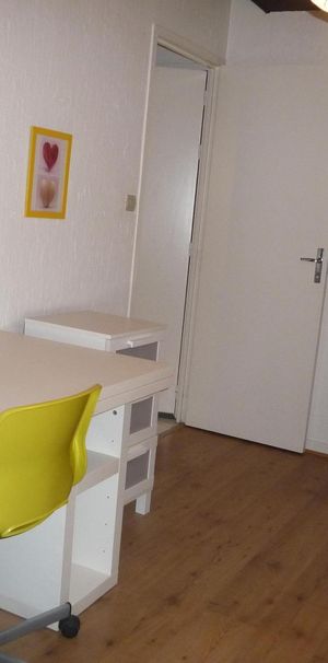 Location Appartement 1 pièce 19m² ST ETIENNE 42100 - Photo 1