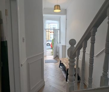 Room in a Shared House, Glenalmond Road, CH44 - Photo 2