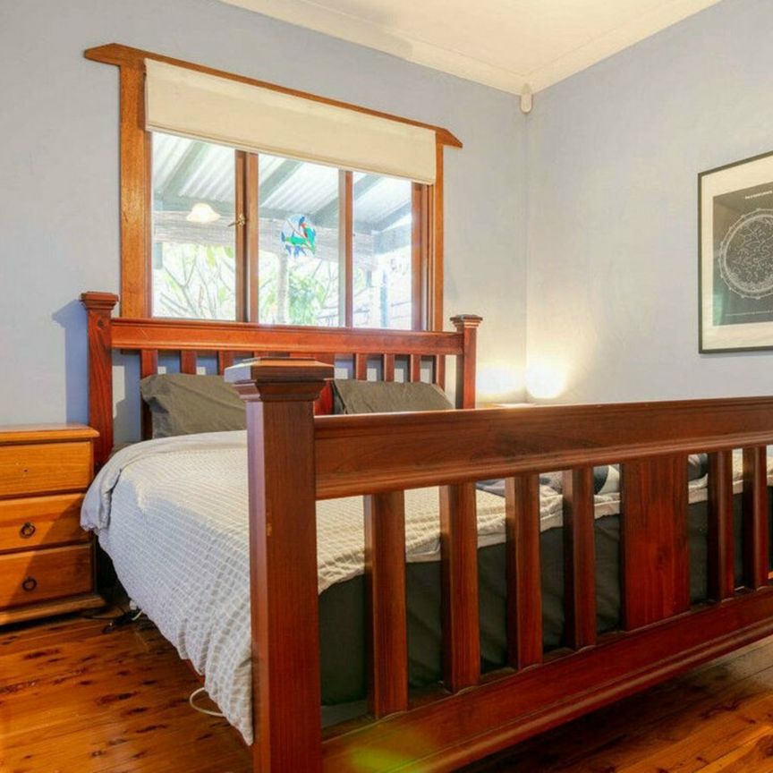 110 Barry Street, Cambridge Park NSW - Photo 1