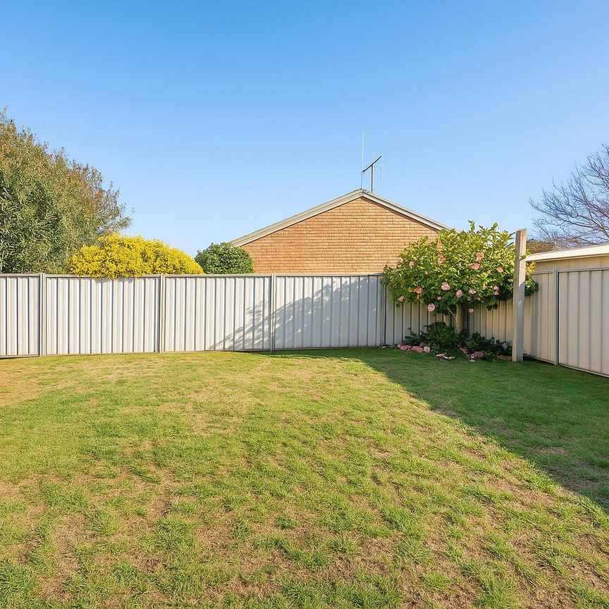 9 Nightingale Close, Mooroopna - Photo 1