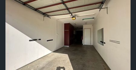 Charming Period Home with Modern Comforts & Fully Self-Contained Studio - Photo 4