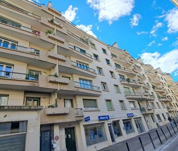 Location - Appartement T3 de 59 m² avec deux balcons et cave - Proc... - Photo 2