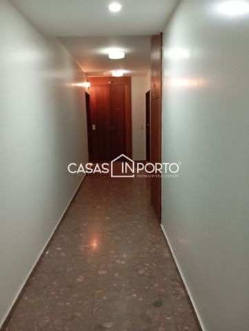 T2 junto ao Corte Inglês - Vistas Panorâmicas de Gaia - Photo 5