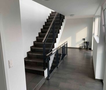 Schicke Etagenwohnung in zentraler Lage von Bünde mit Balkon !! - Photo 6