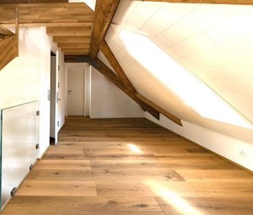 Grosse, moderne Dachwohnung mit direktem Liftzugang - Foto 1