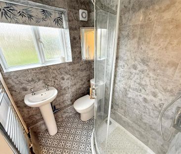 3 bedroom semi-detached house to rent - Photo 6