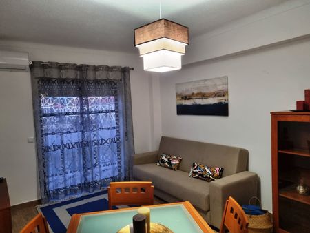 Apartamento em Altura para Arrendamento de 15 de Setembro a 16 de Junho. - Photo 3