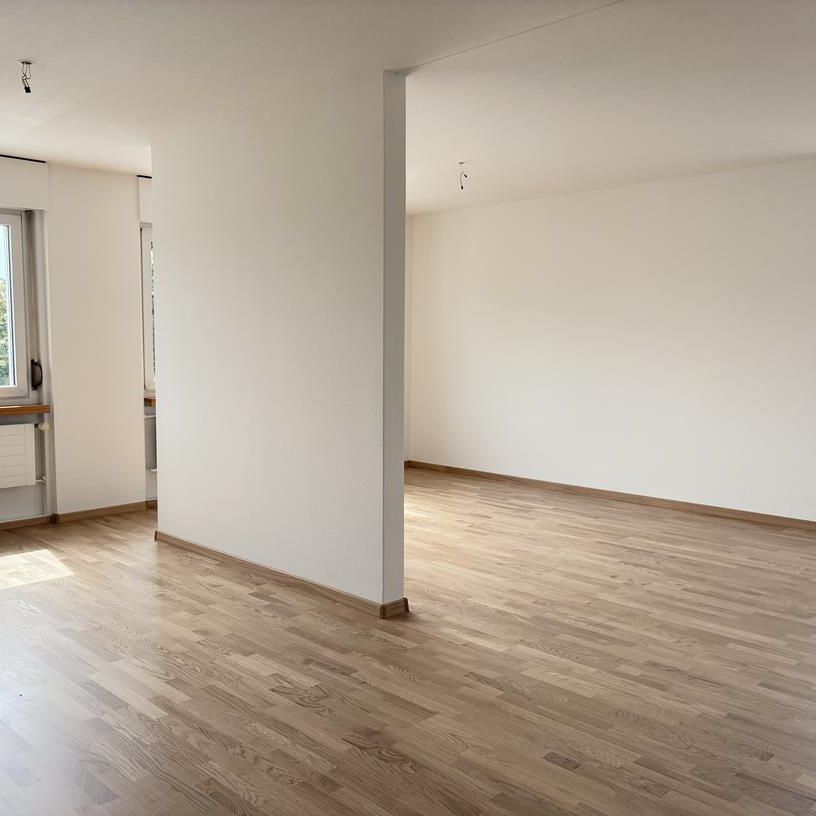 4 1/2-Zimmerwohnung mit 2 Nasszellen und Balkon - Photo 1