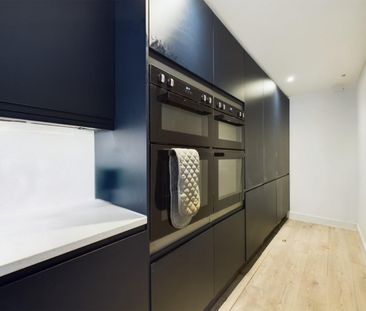 1 bedroom Flat To Let - Photo 5