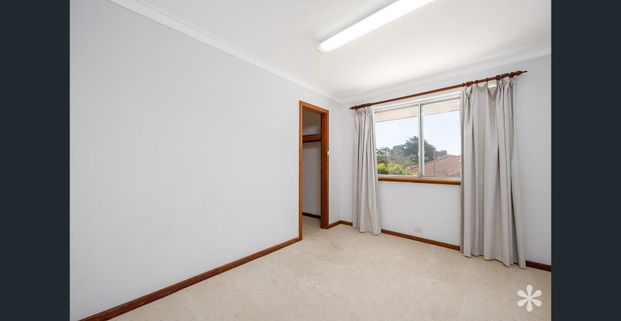 Expansive Family Home in Top Location - Photo 1