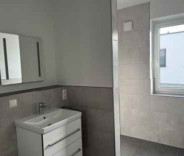 Moderne 3-Zimmerwohnung mit Südbalkon und Aufzug - Photo 1