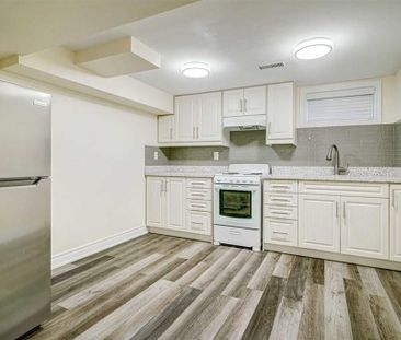 For Lease - 42 Madron Crescent, Toronto, Ontario - Photo 5