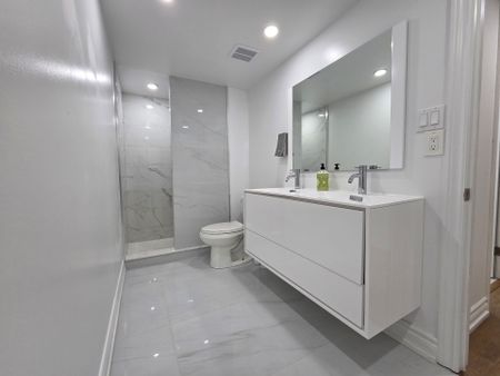 For Lease - 81 Taysham Crescent Unit# Basement, Toronto, Ontario - Photo 2