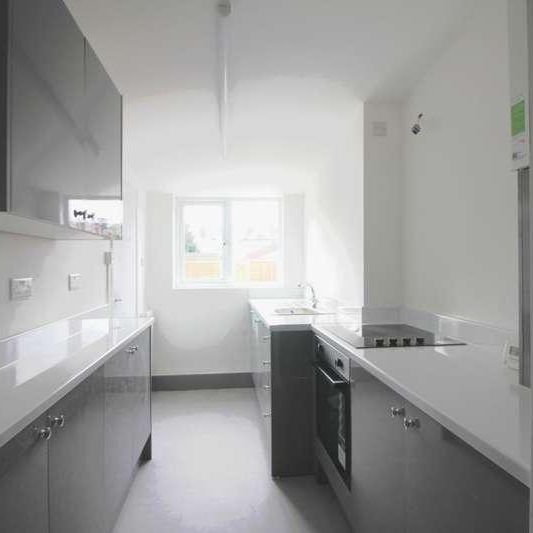 Sutton Road, Kidderminster, DY11 - Photo 1