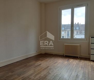 Location Appartement 5 pièces 105m² - Photo 4