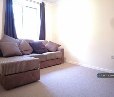 2 bedroom flat to rent - Photo 3