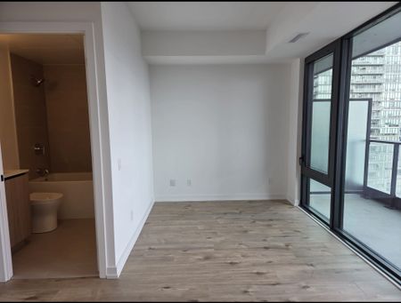 For Lease - 35 Parliament Street Unit# 1401, Toronto, Ontario - Photo 3