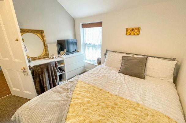 Vernon Street - Photo 1