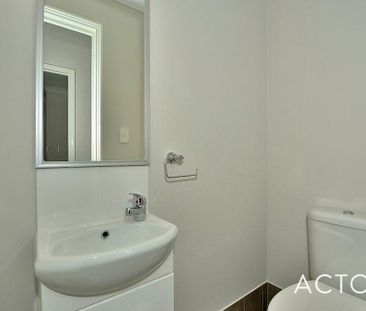 11/9 Lanyon St, - Photo 1