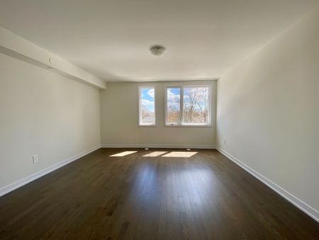 For Lease - 416 Lawrence Heights Way Unit# Main, Toronto, Ontario - Photo 3