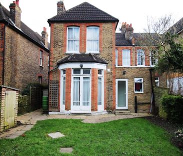 Studio to rent - Photo 6