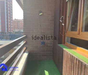 Alquiler de piso en Calle Rafael Altamira - Photo 4