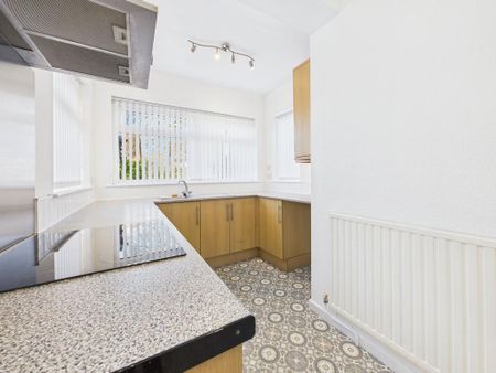 3 bedroom semi-detached house to rent - Photo 4