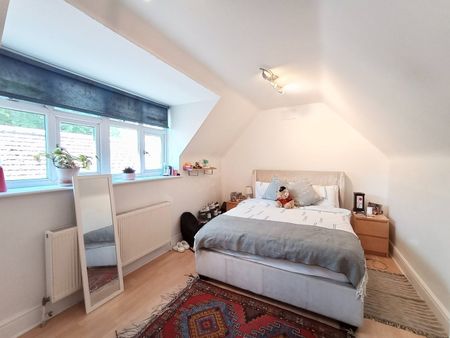 2 Bed Flat, Haverstock Hill, NW3 - Photo 4