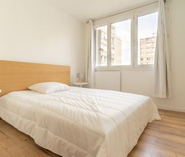 Chambre meublée en colocation - Photo 2