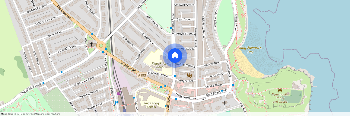 Longsands Apartment, Tynemouth. NE30 4LR. * HOLIDAY LET APARTMENT *