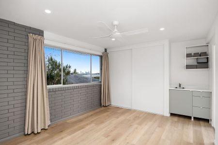 6 Gruner Street, Everton Park. - Photo 4