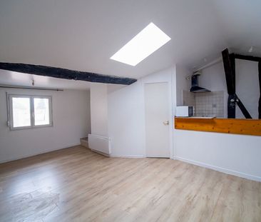 Location Appartement 2 pièces 38m² - Photo 2
