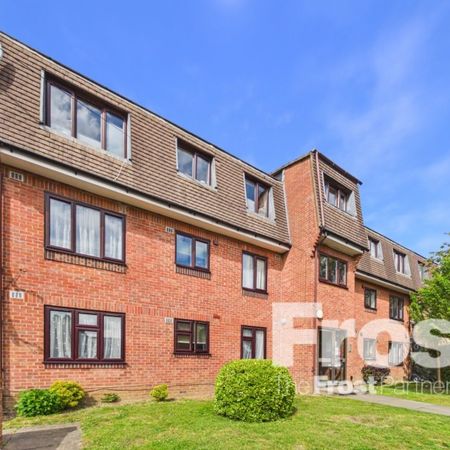 The Drive, Slough, Berkshire,SL3 - Photo 4
