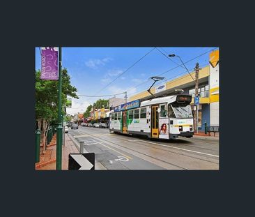 Spacious, low maintenance living - Photo 6