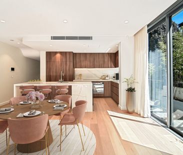 Brand new park-side living with a self-contained studio - Photo 3