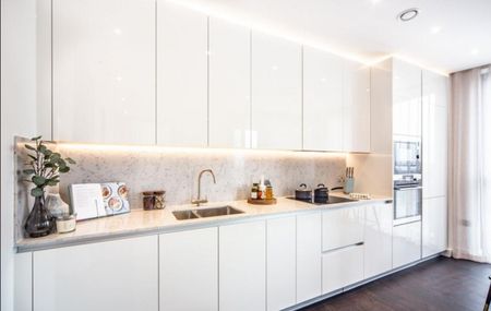 Charles Clowes Walk, , London, SW11 - Photo 5