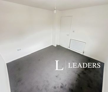 3 bedroom semi-detached to rent Reedham Way, Stoke-On-Trent, ST2 - Photo 6