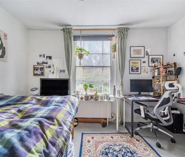 2 bedroom end of terrace house to rent - Photo 1