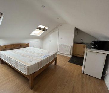 1 bedroom flat to rent - Photo 6