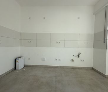 Renovierte, helle Wohnung in bester Lage! - Photo 1