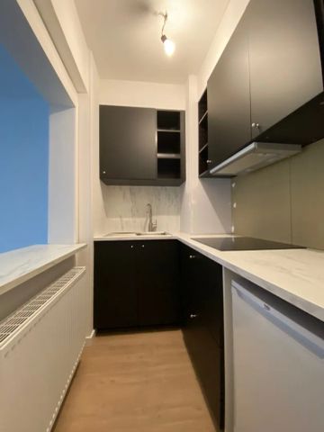 Vernieuwd appartement met 2 slaapkamers - centrum Oostende - Foto 3