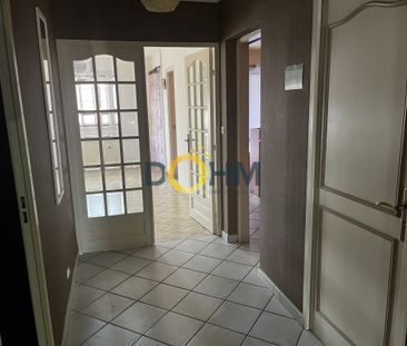 Exclusivité Quartier Zenith /Chateaucreux T4 cuisine équipée dispon... - Photo 4