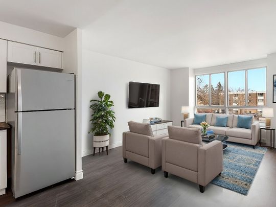 760 Laurier Blvd, Brockville, ON - Photo 1