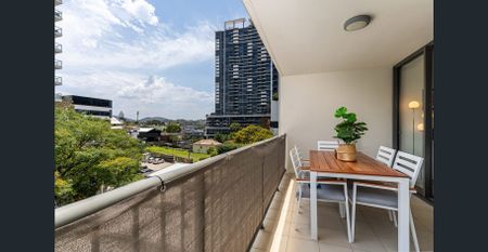 Fully Furnished One-Bed Apartment in Milton - Photo 3