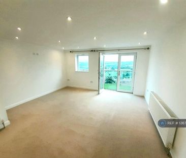 3 bedroom end of terrace house to rent - Photo 2